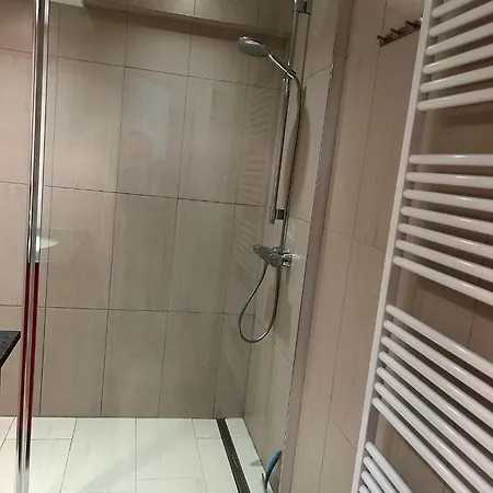 アパート Bunnenplein Met 2 Slaapkamers クノック・ヘイスト